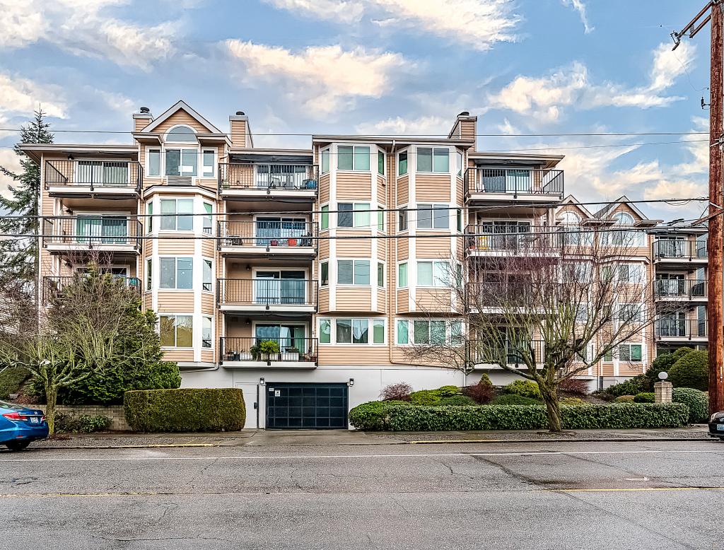 Cinnamon Ridge Condominiums