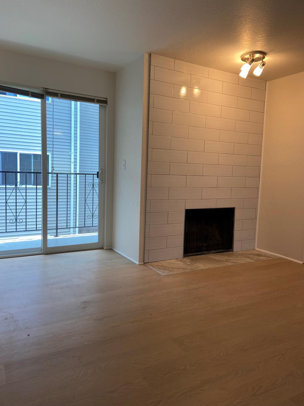 52ND STREET APTS