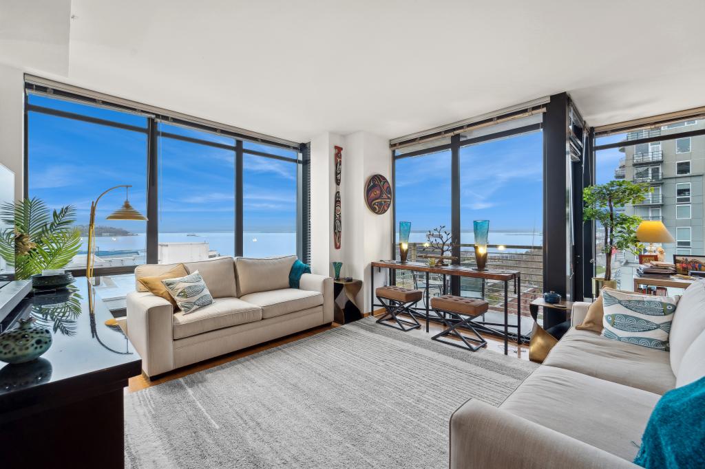 Bellora Condominiums - unrivaled views on the Seattle waterfront